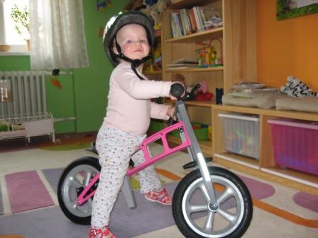Ema - 22 měsíců (First Bike)