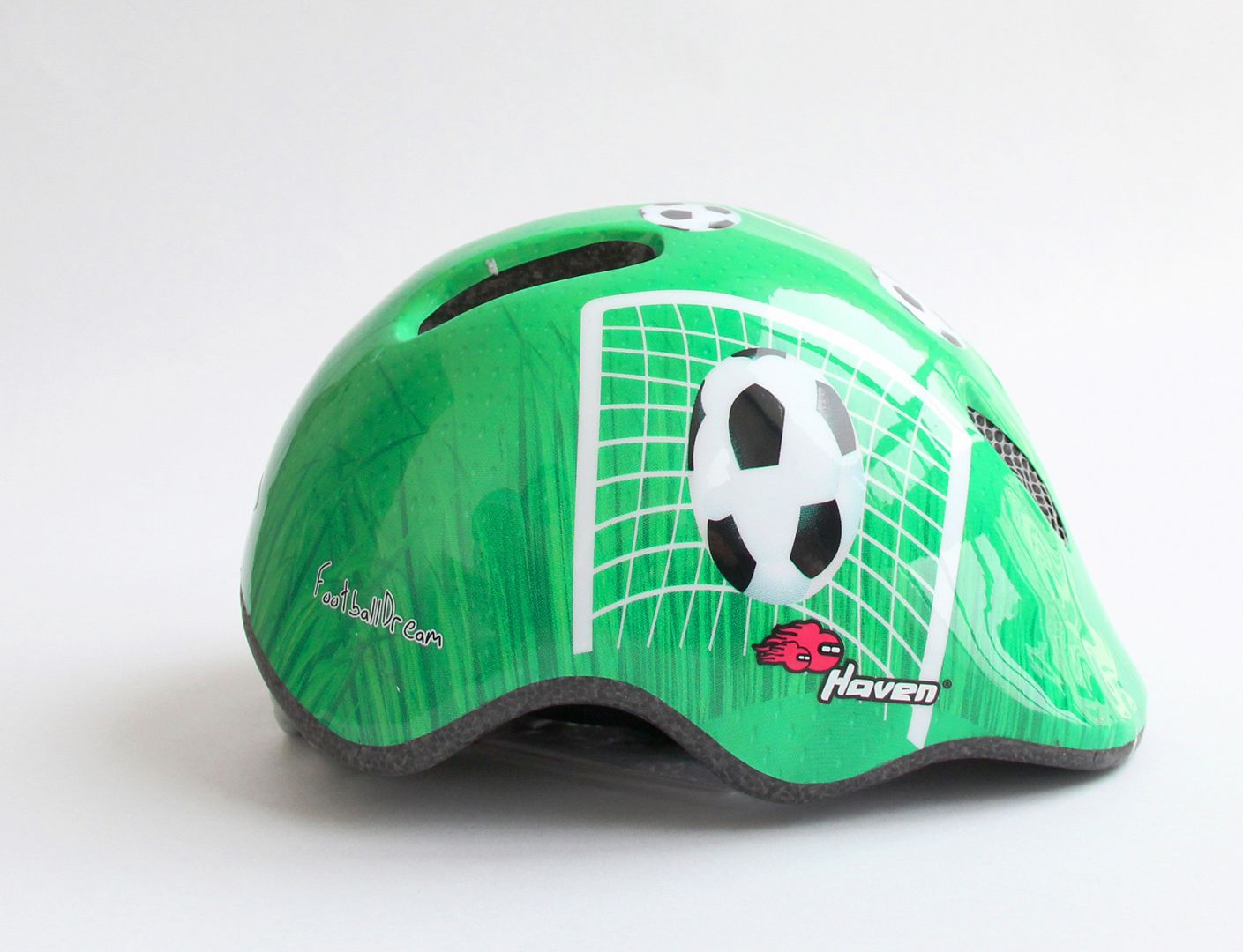 Dětská přilba HAVEN DREAM green football