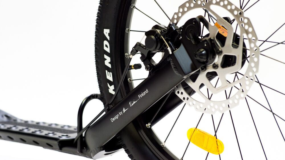 Koloběžka KICKBIKE Cross Fix, černá 27,5"/20" - Doprava ZDARMA!