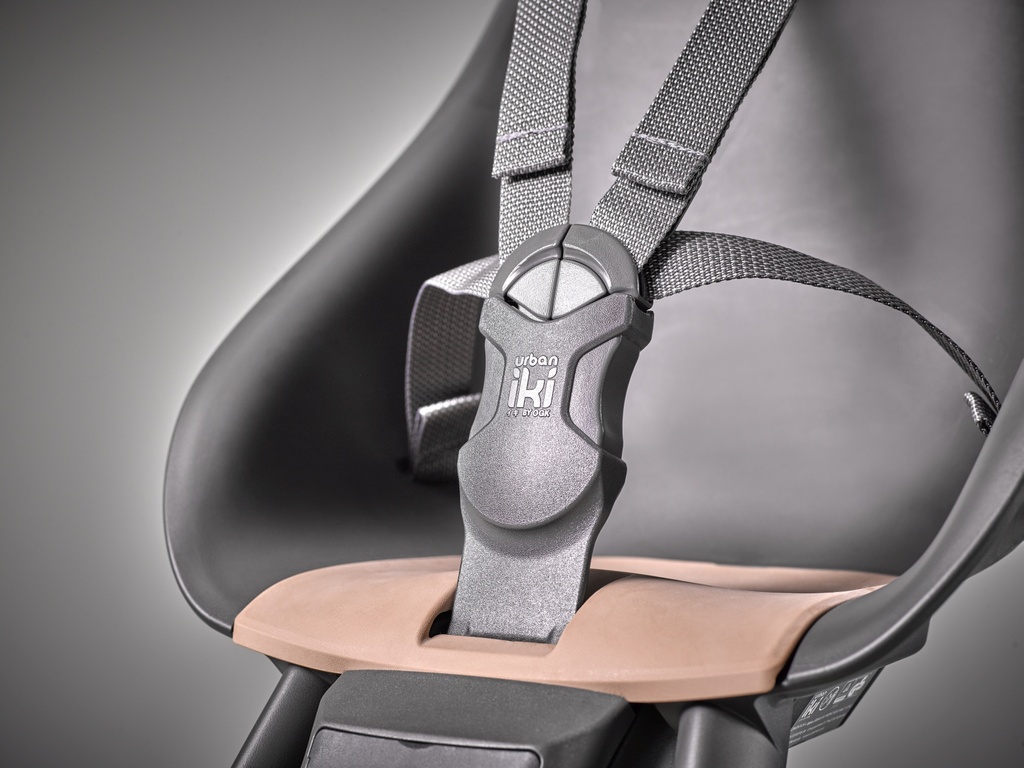 Urban Iki - Přední sedačka na kolo s upínacím adaptérem, bincho černá/kurumi hnědá