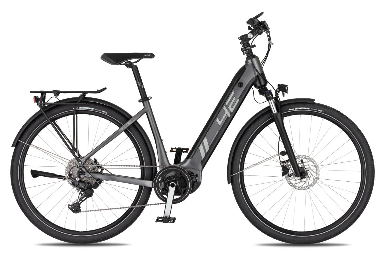 4EVER COMFORT SPORT TREK 720, pneu 28", rám 16" (M), model 2027, barva steel/white - ZDARMA dopravné, odborná montáž, seřízení, dárkový poukaz na nákup příslušenství a pojištění!