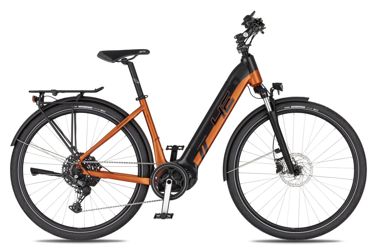4EVER COMFORT SPORT TREK 720, pneu 28", model 2027, barva titan/satin orange - ZDARMA dopravné, odborná montáž, seřízení, dárkový poukaz na nákup příslušenství a pojištění!