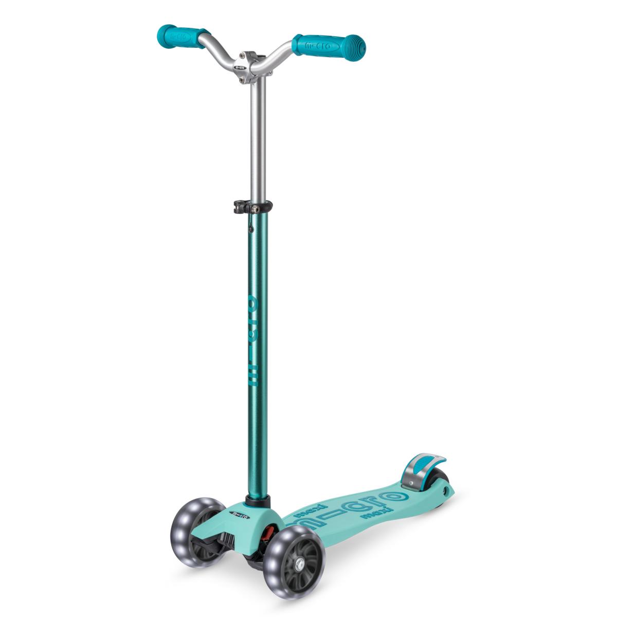 Koloběžka Maxi Micro Deluxe PRO LED, vibrant blue - ZDARMA doprava a Zdravá láhev!