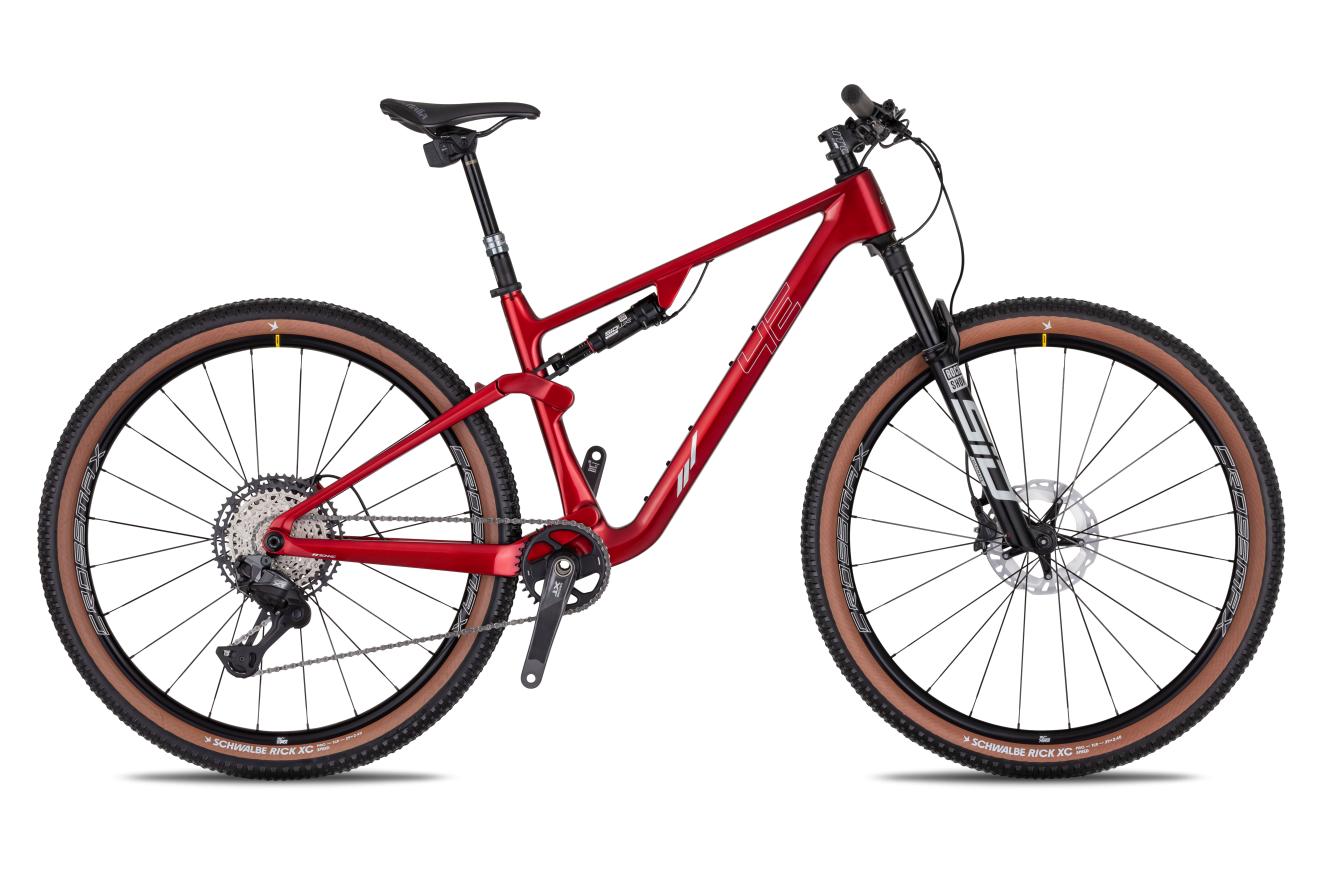 4EVER SONNIC XT Di2 pneu 29", model 2026, flame red/hologram - ZDARMA dopravné, odborná montáž, seřízení, dárkový poukaz na nákup příslušenství!