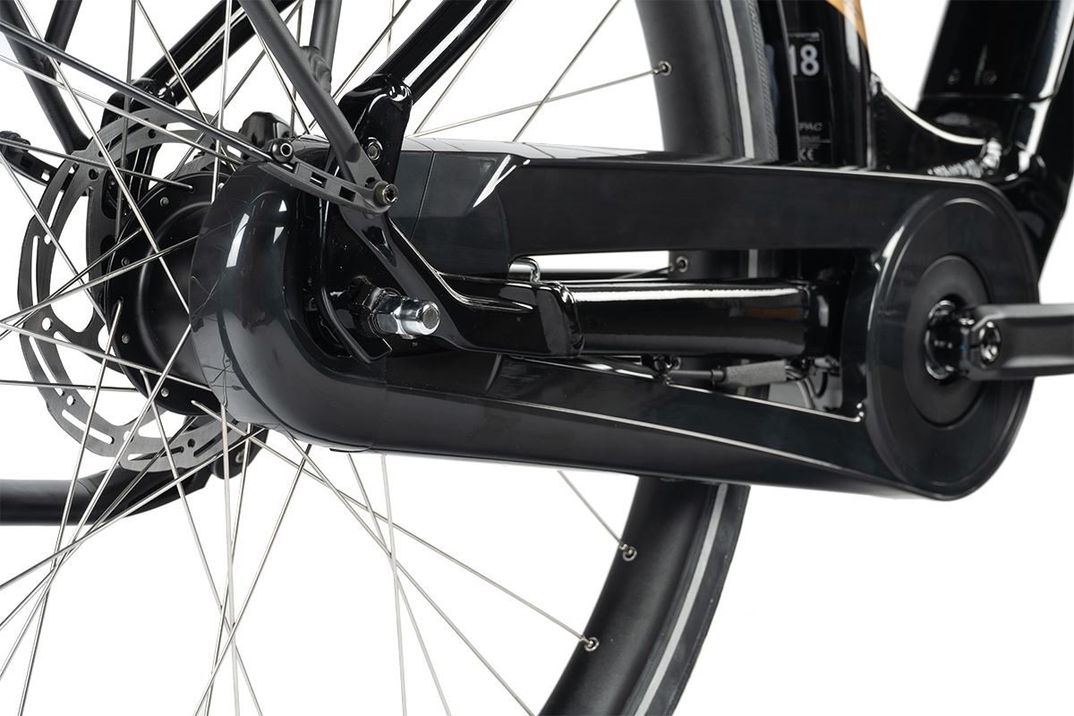 Městské elektrokolo Leader Fox NEBA 28" rám 16,5" 2023-1, černá - ZDARMA dopravné, seřízení, odborná montáž!