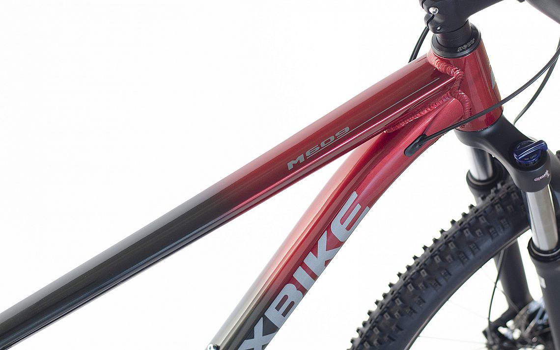 MAXBIKE MALAWI, černá 29", model 2025, rám 19"(L) - ZDARMA dopravné, odborná montáž, seřízení a zadní světlo KLS!