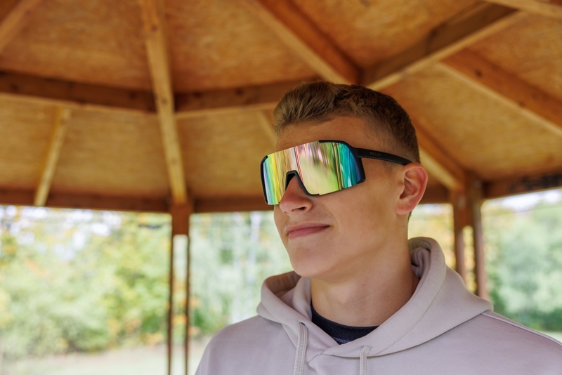 Sportovní sluneční brýle Dingo R5435D - standard