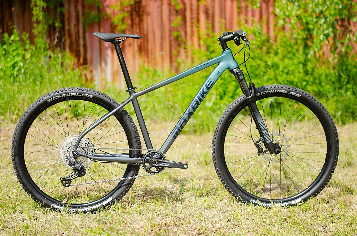 MAXBIKE ABAYA 29", barva modrá, 2025, rám XL(21") - ZDARMA dopravné, seřízení, odborná montáž a zámek ABUS!