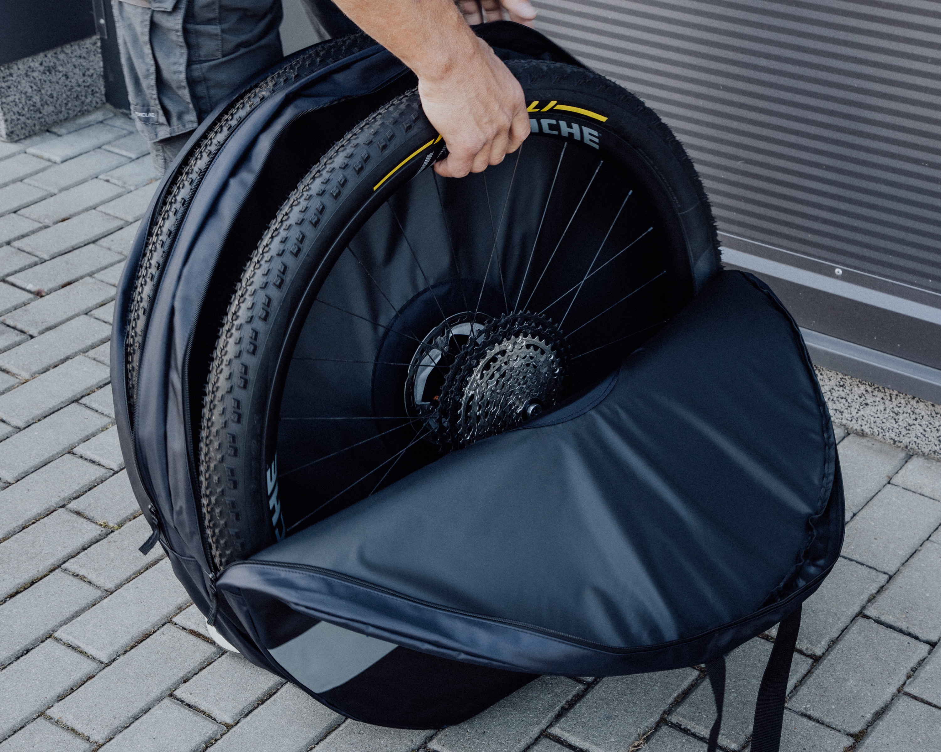 Brašna FORCE pro přepravu 2 výpletů 26-29"