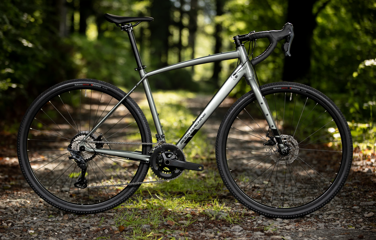 Rock Machine Lukk 40, rám 18" (S), model 2025, barva Gloss Granite Green - ZDARMA dopravné, odborná montáž, seřízení a dárkový poukaz na nákup příslušenství!