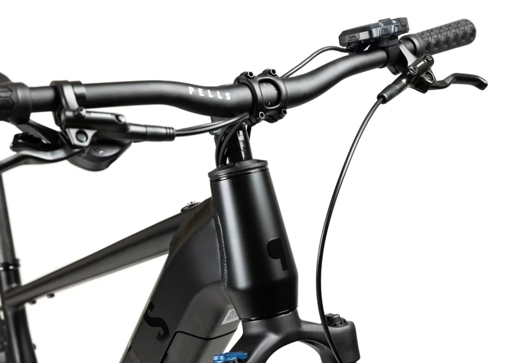 Pells Thorr Panasonic 2 ER, pneu 29", rám L, model 2026, barva Black on black - ZDARMA dopravné, odborná montáž, seřízení, dárkový poukaz na nákup příslušenství!