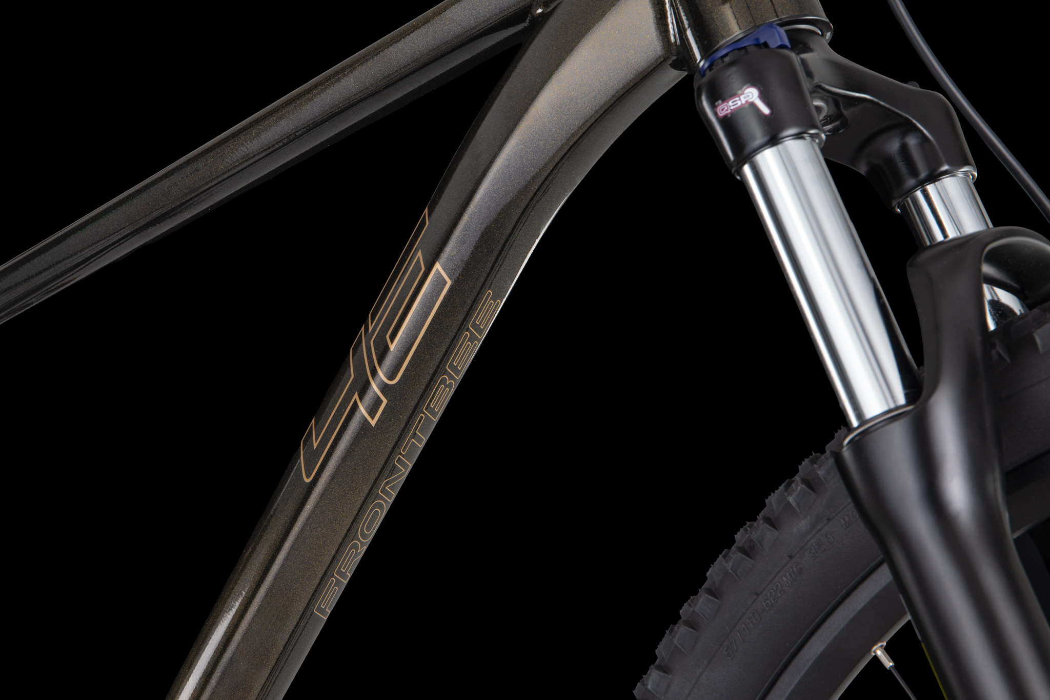 4EVER FRONTBEE XCM 29", model 2026, barva gold galaxy - ZDARMA dopravné, odborná montáž, seřízení, pojištění a dárkový poukaz na nákup příslušenství!