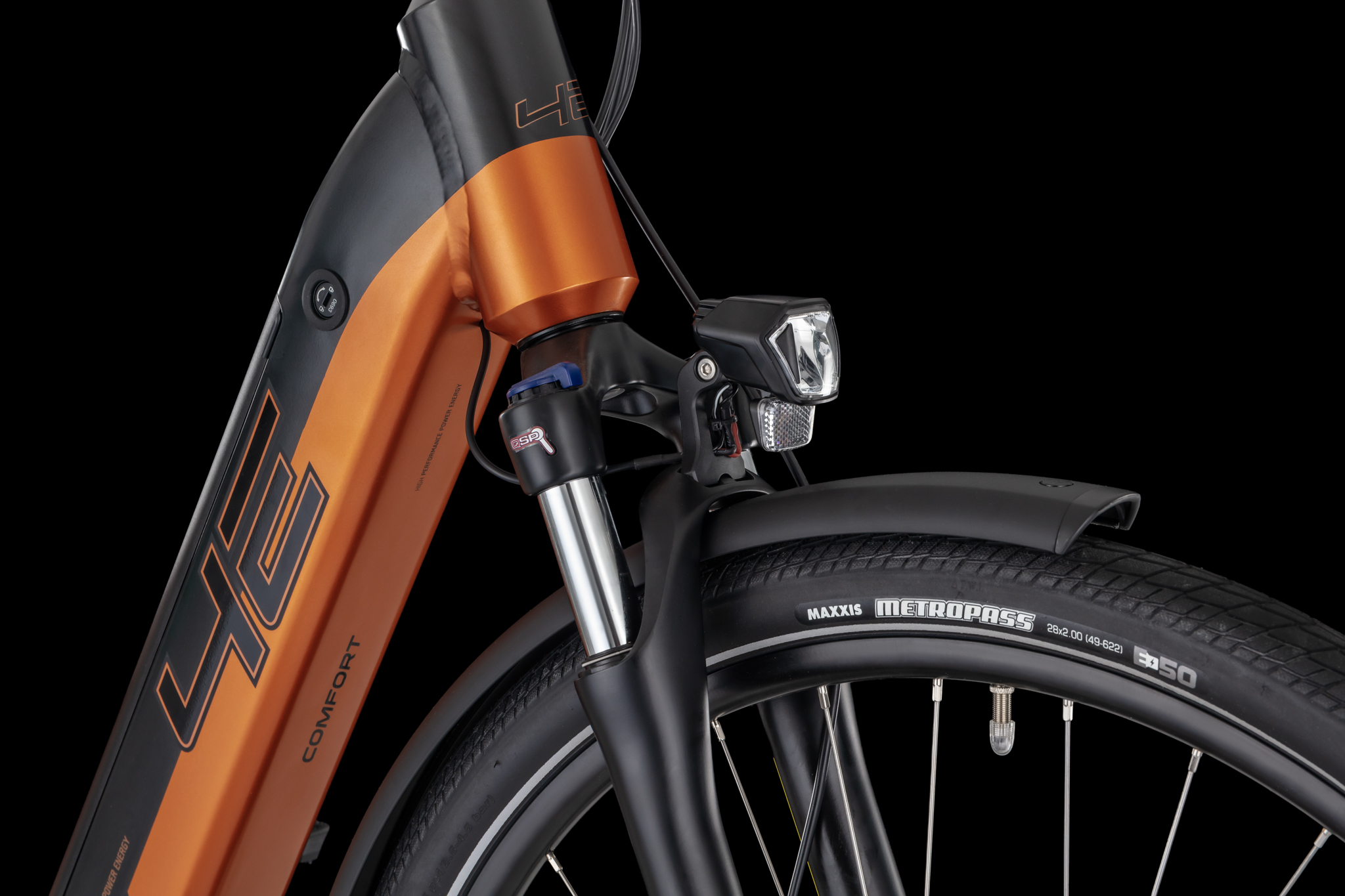 4EVER COMFORT SPORT TREK 720, pneu 28", model 2027, barva titan/satin orange - ZDARMA dopravné, odborná montáž, seřízení, dárkový poukaz na nákup příslušenství a pojištění!
