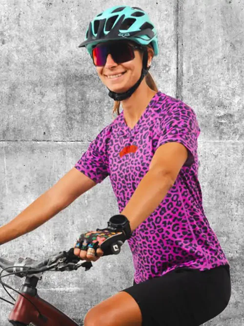 MTB dres CYCOLOGY Badass Kitty, dámský, krátký rukáv
