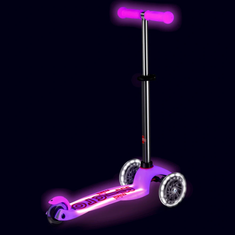 Koloběžka Mini Micro Deluxe Glow LED Plus pink - ZDARMA dopravné a Zdravá láhev! 