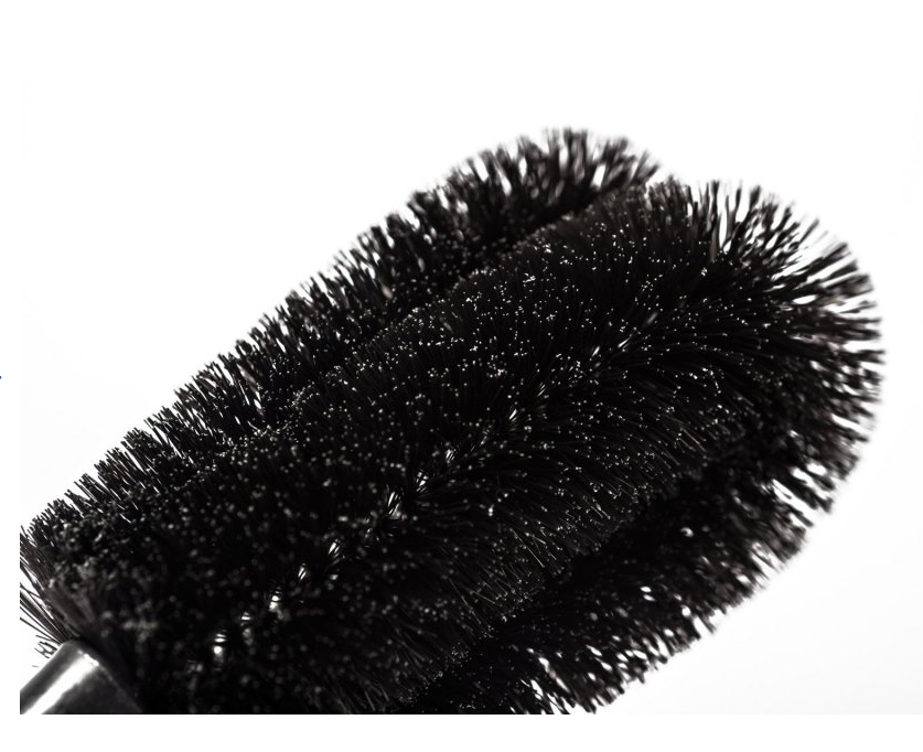 Muc-Off 2 Prong Brush