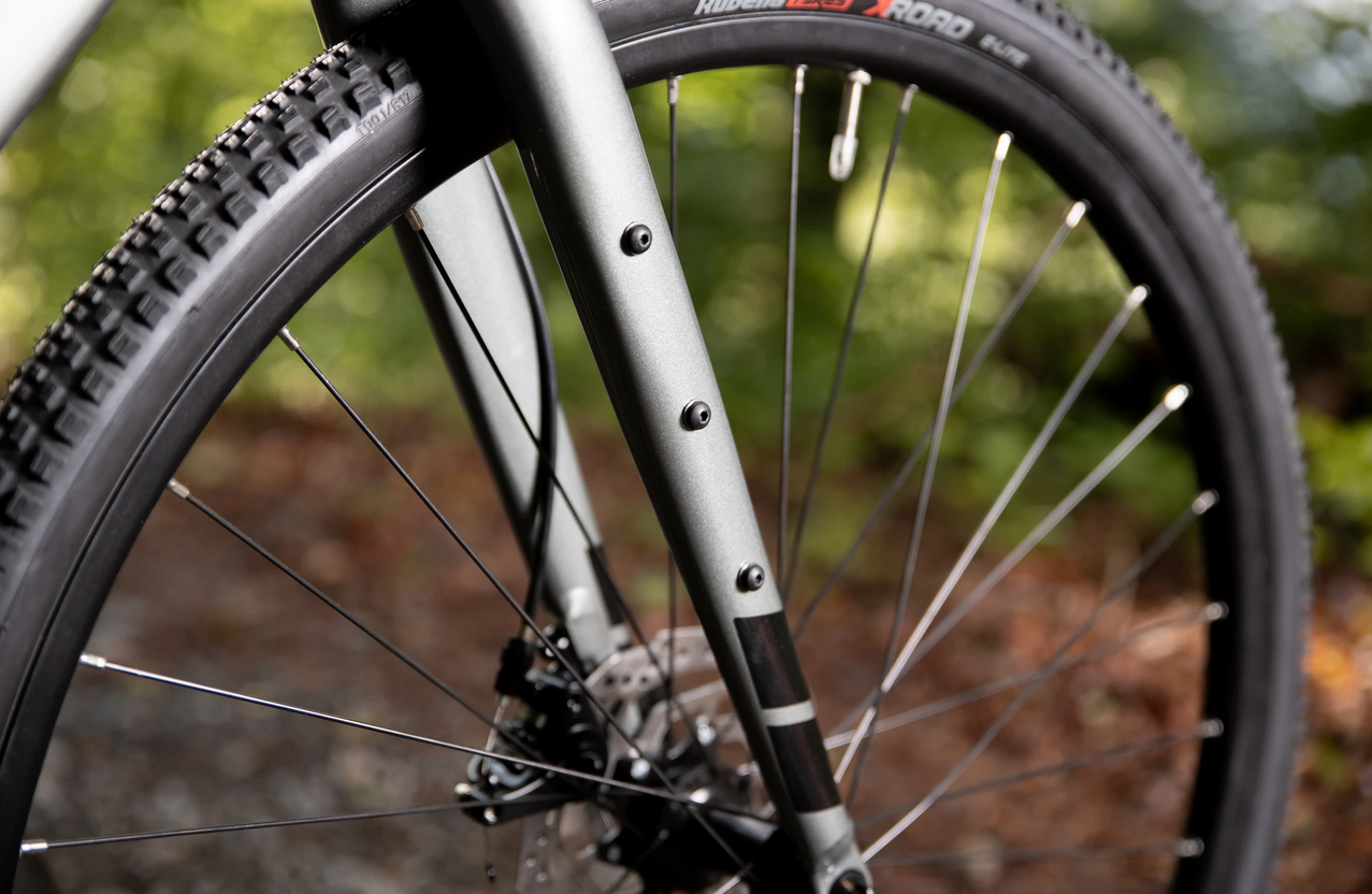 Rock Machine Lukk 40, rám 18" (S), model 2025, barva Gloss Granite Green - ZDARMA dopravné, odborná montáž, seřízení a dárkový poukaz na nákup příslušenství!