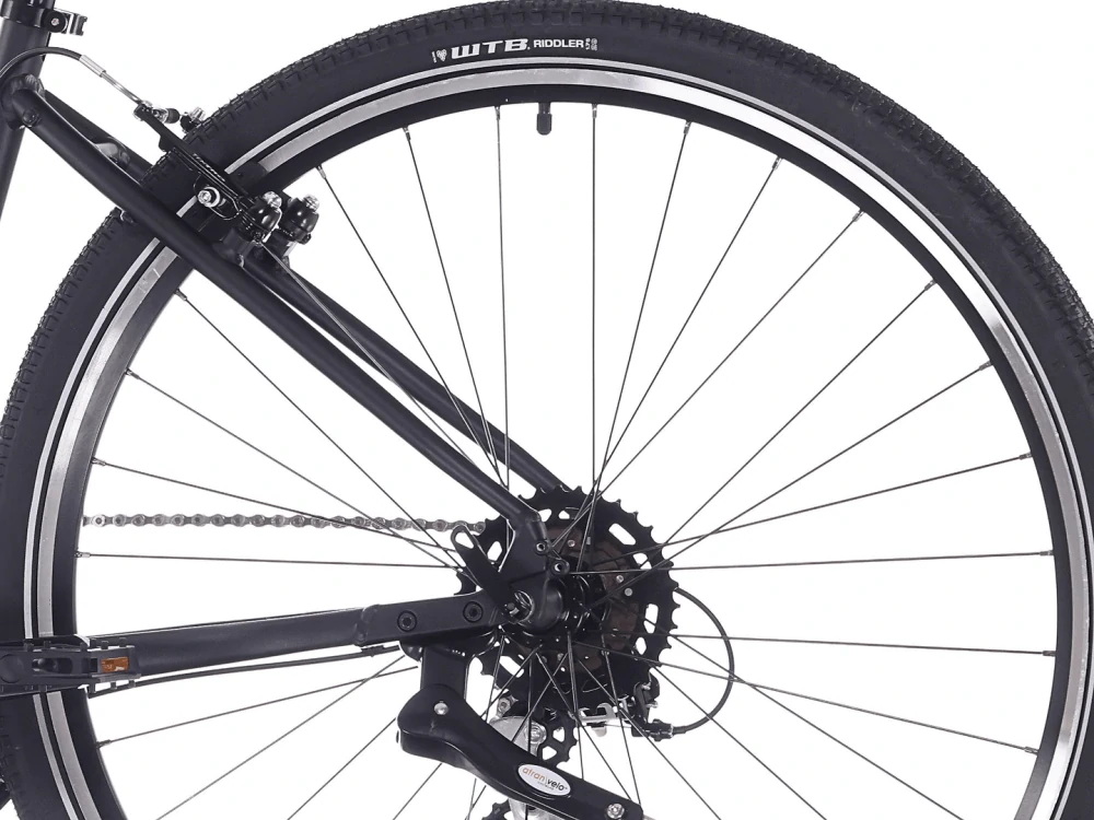 Rock Machine Rokk 30 Easy Entry lady, rám 17" (M), model 2026, barva Matte Black - ZDARMA dopravné, seřízení, odborná montáž a sada světel!