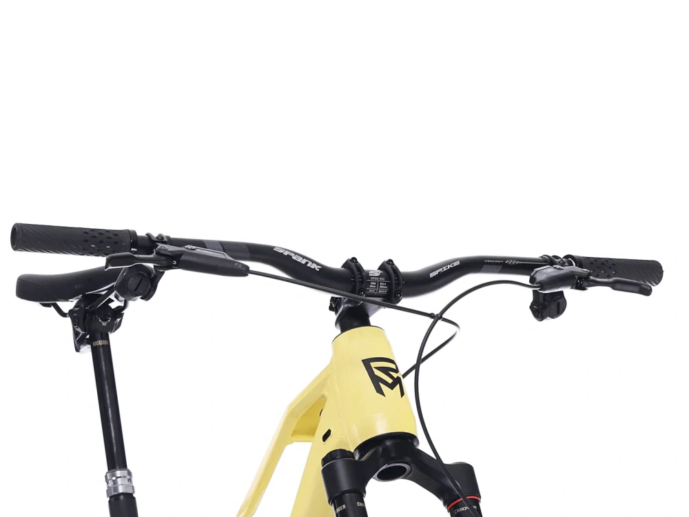 Rock Machine Whizz FS I 90 AXS, rám 16" (M), model 2025, Sulfur Yellow - ZDARMA dopravné, seřízení a odborná montáž!