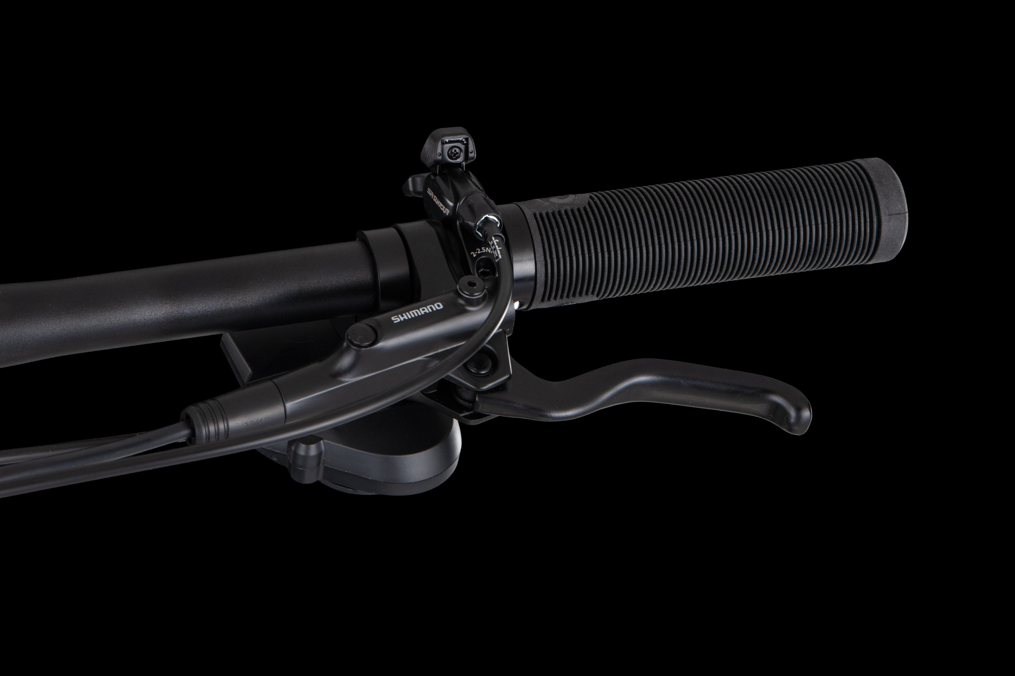 4EVER FIRETRACK TEAM 29", model 2026, barva chameleon/hologram - ZDARMA dopravné, seřízení, odborná montáž a pojištění!