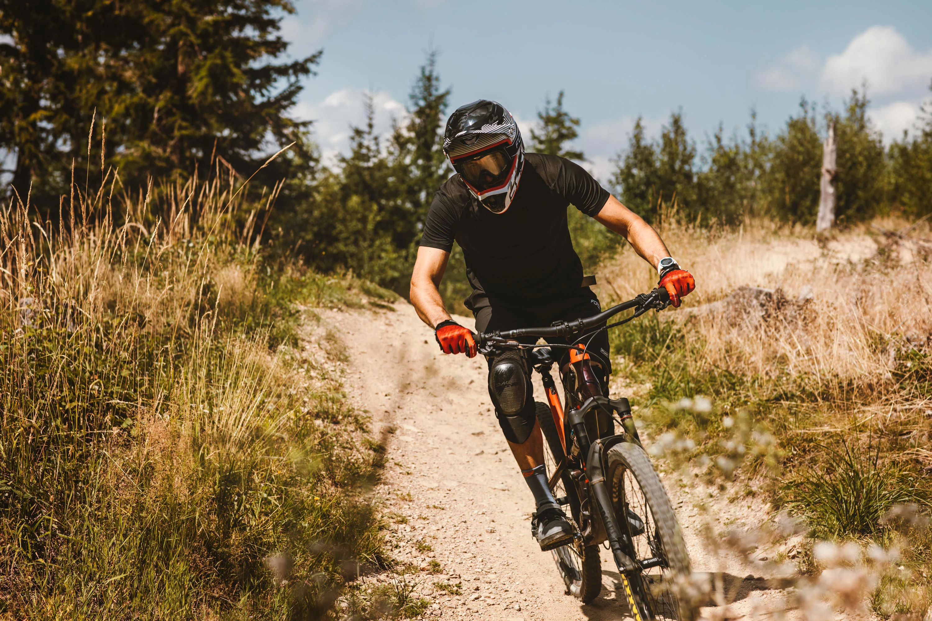 Dres FORCE MTB MOUNT krátký rukáv, černý