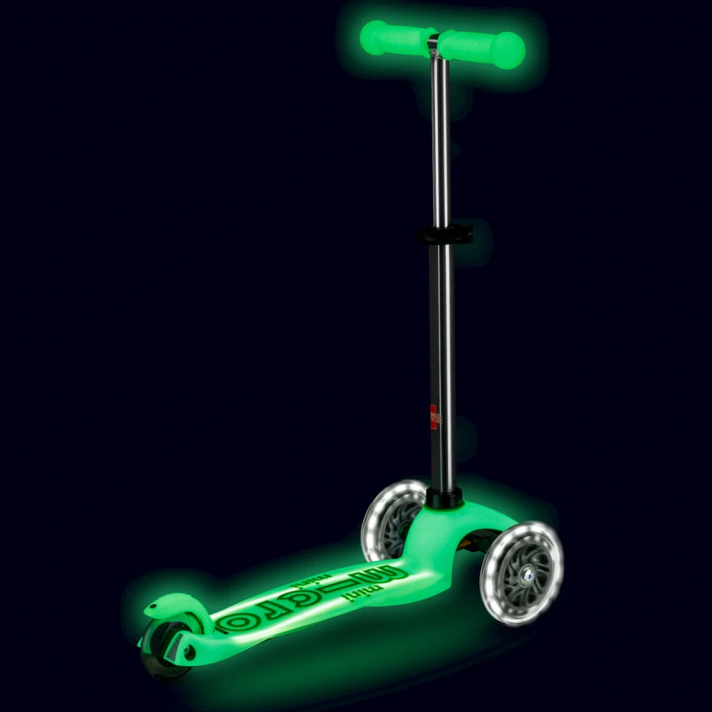 Koloběžka Mini Micro Deluxe Glow LED Plus Lime - ZDARMA dopravné a Zdravá láhev! 