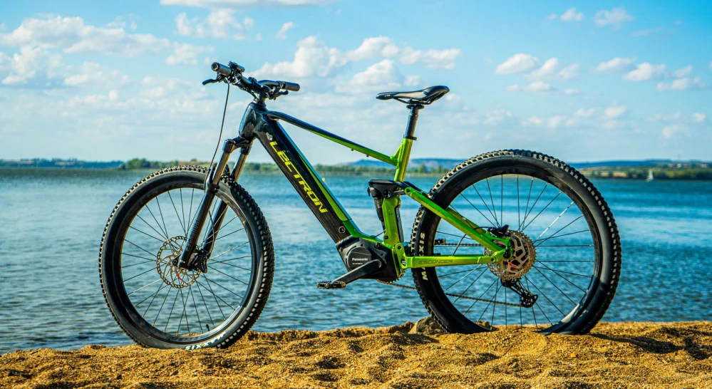 Lectron Esconder MFS full FSX, pneu 29", rám 17", model 2025, baterie 20Ah/720Wh - ZDARMA dopravné, odborná montáž, seřízení!