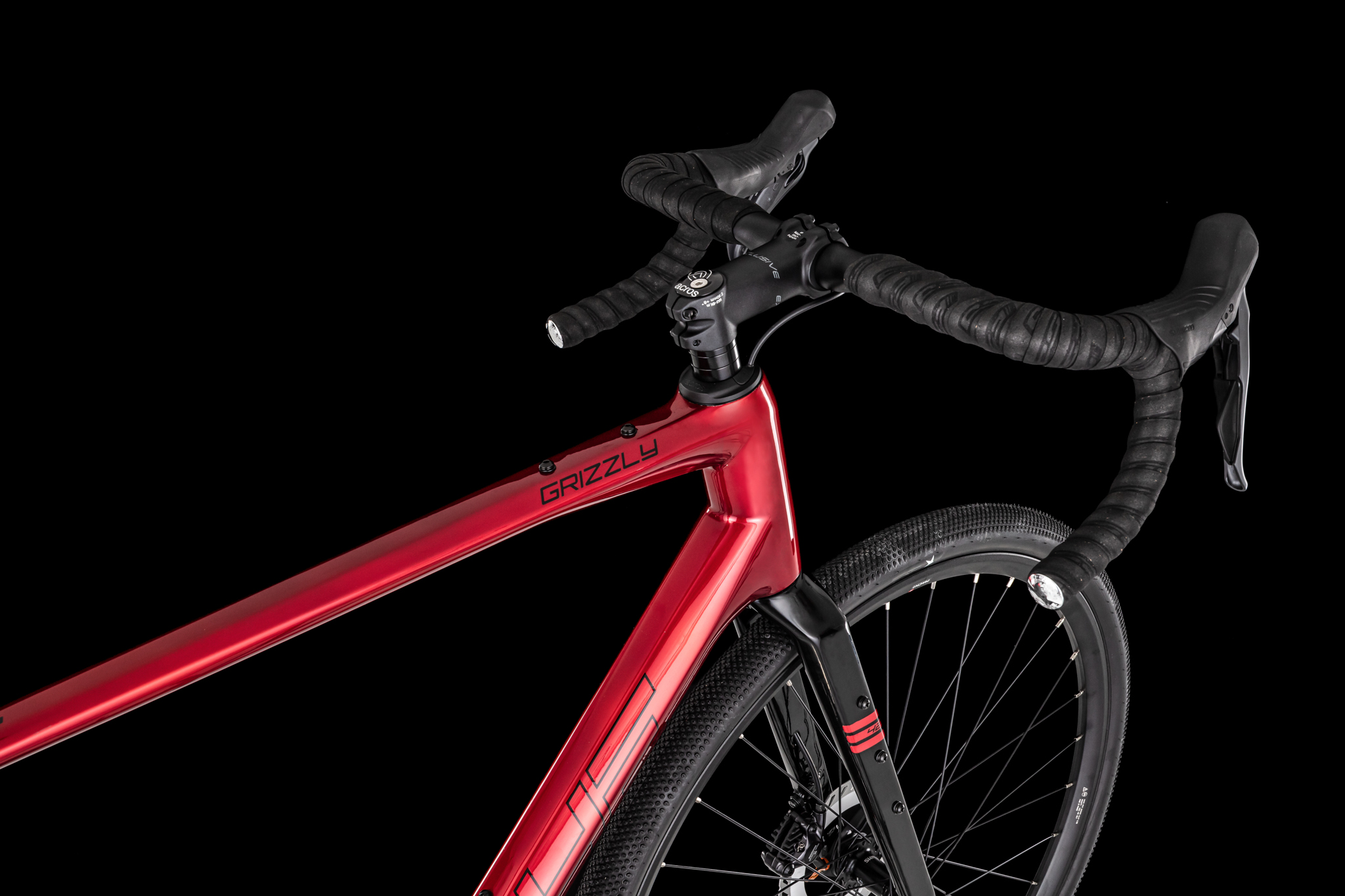 4EVER GRIZZLY ELITE 28", rám 490, model 2026, barva flame red - ZDARMA dopravné, odborná montáž, seřízení, pojištění a dárkový poukaz na nákup příslušensví!