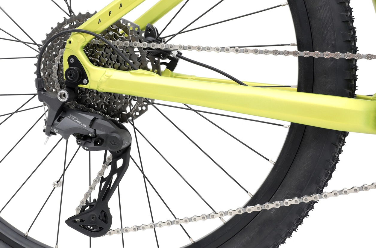 APACHE Hawk 1 MX, pneu 29", model 2026, barva fluo žlutá - ZDARMA dopravné, odborná montáž, seřízení, dárkový poukaz na nákup příslušenství!