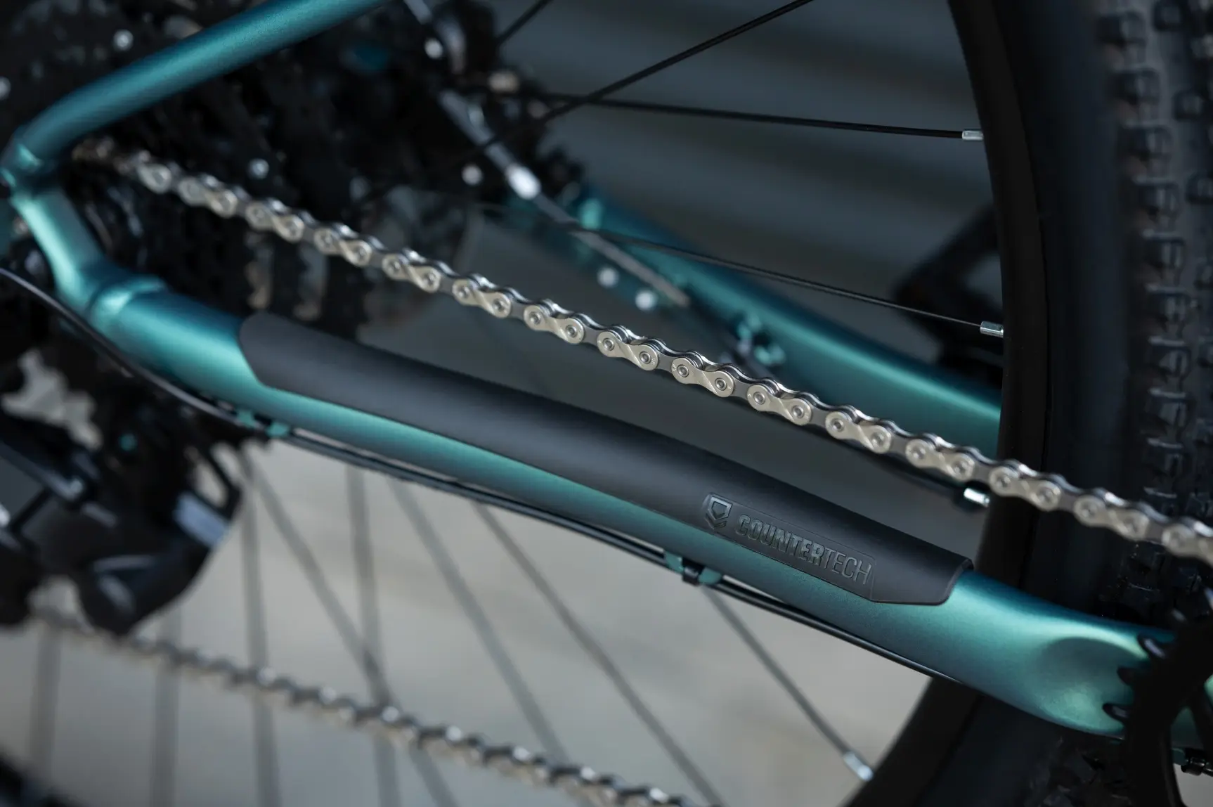 KROSS LEVEL X100, rám 18" (L), model 2026, pneu 29", barva zelená/černá/matný - ZDARMA dopravné, odborná montáž, seřízení a sada světel!