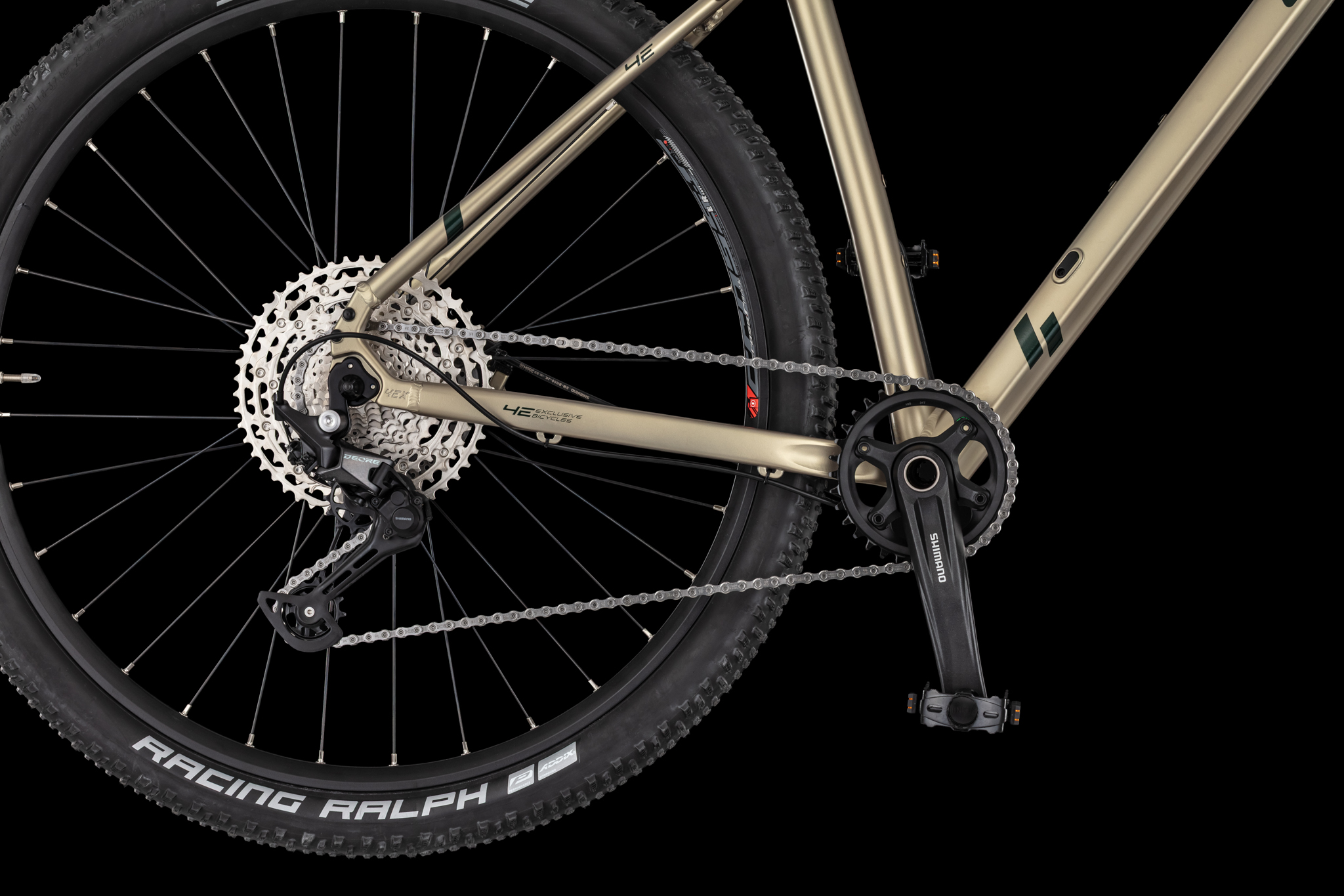 4EVER TRINITY TEAM 29", rám 19" (L), model 2026, barva satin sand - ZDARMA dopravné, odborná montáž, seřízení, pojištění a dárkový poukaz na nákup příslušenství!