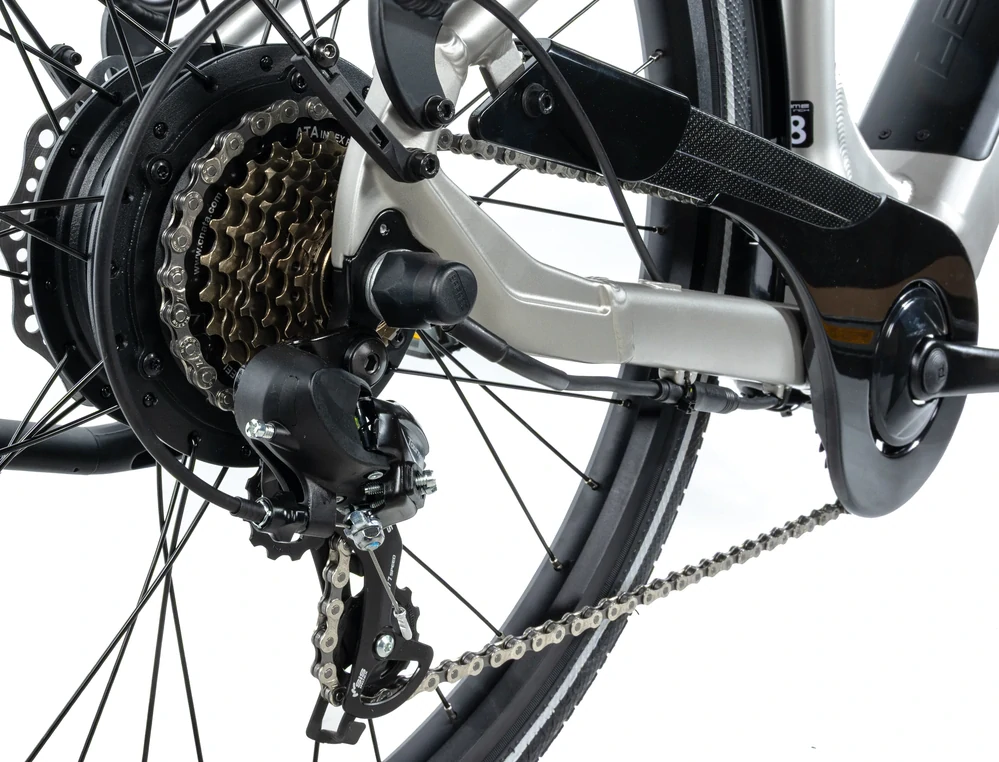 Leader Fox LOTUS, pneu 26", model 2026-3, barva silver - ZDARMA dopravné, odborná montáž, seřízení a dárkový poukaz na nákup příslušenství!