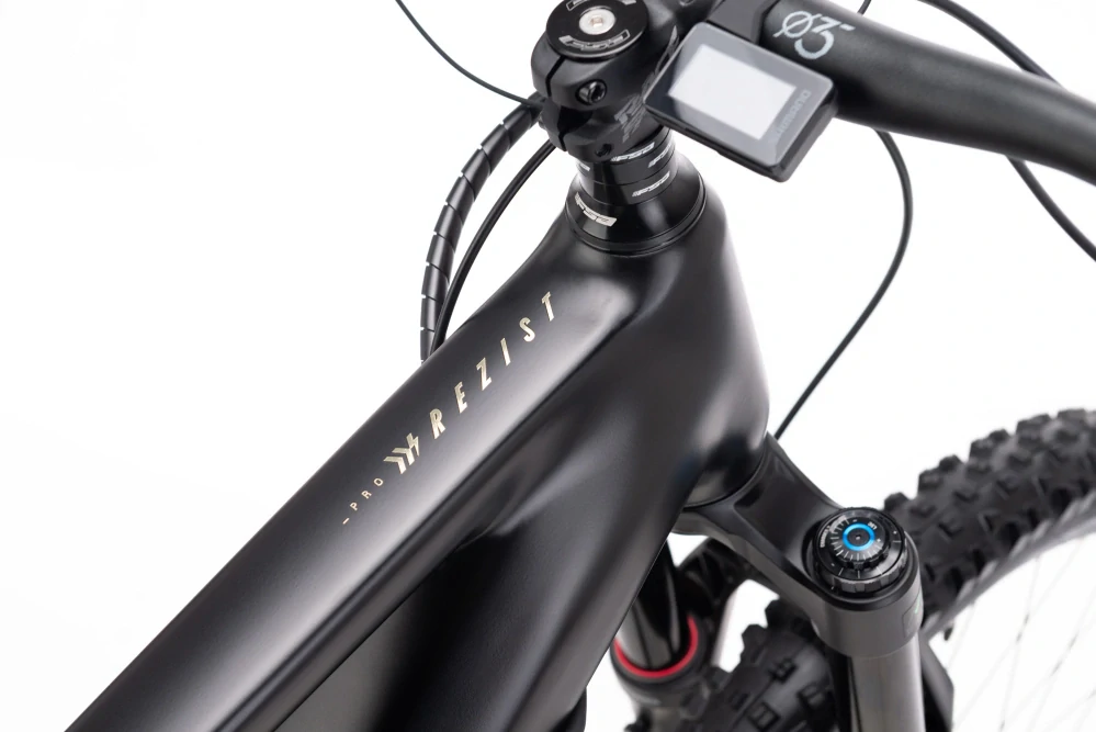 CTM REZIST Pro, pneu 29", barva matná černá, rám 19"(L), model 2026 - ZDARMA dopravné, seřízení, odborná montáž a dárkový poukaz na nákup příslušenství!