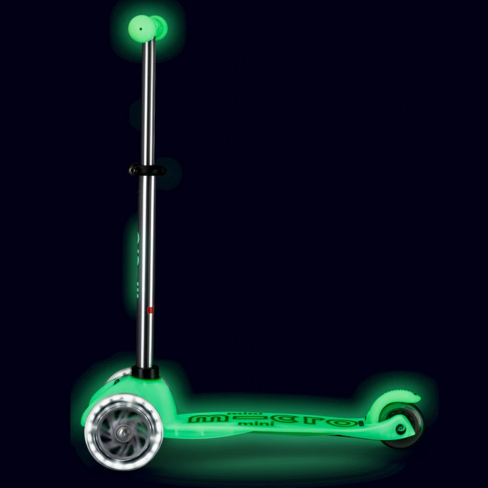 Koloběžka Mini Micro Deluxe Glow LED lime - ZDARMA dopravné a Zdravá láhev!