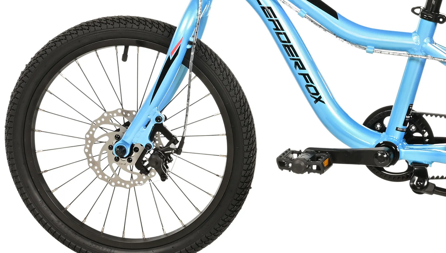 Leader Fox KENO 18" 2025-2, barva light blue - ZDARMA dopravné, odborná montáž!