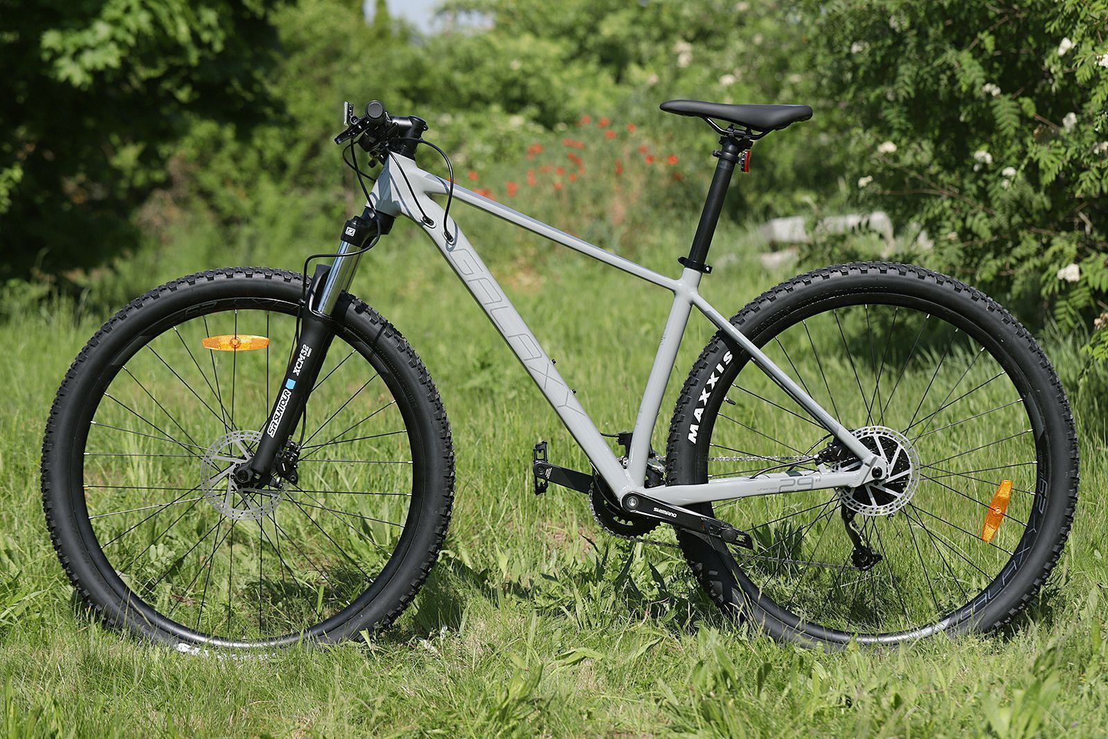 GALAXY SKYLAB 1.0, rám 17" model 2024, pneu 29", barva šedá - ZDARMA dopravné, odborná montáž a seřízení!