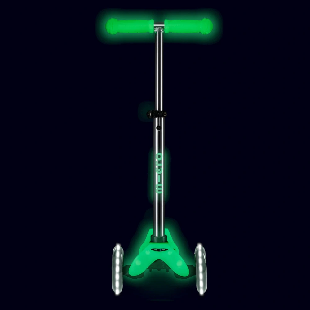 Koloběžka Mini Micro Deluxe Glow LED lime - ZDARMA dopravné a Zdravá láhev!