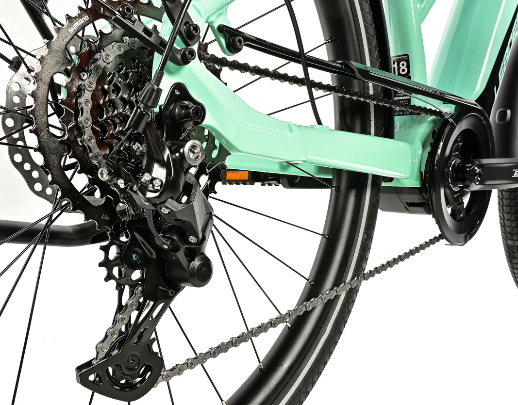 Leader Fox LUCAS dámské, rám 18" (M), model 2025-1, mint - ZDARMA dopravné, odborná montáž, seřízení a skládací zámek FORCE!