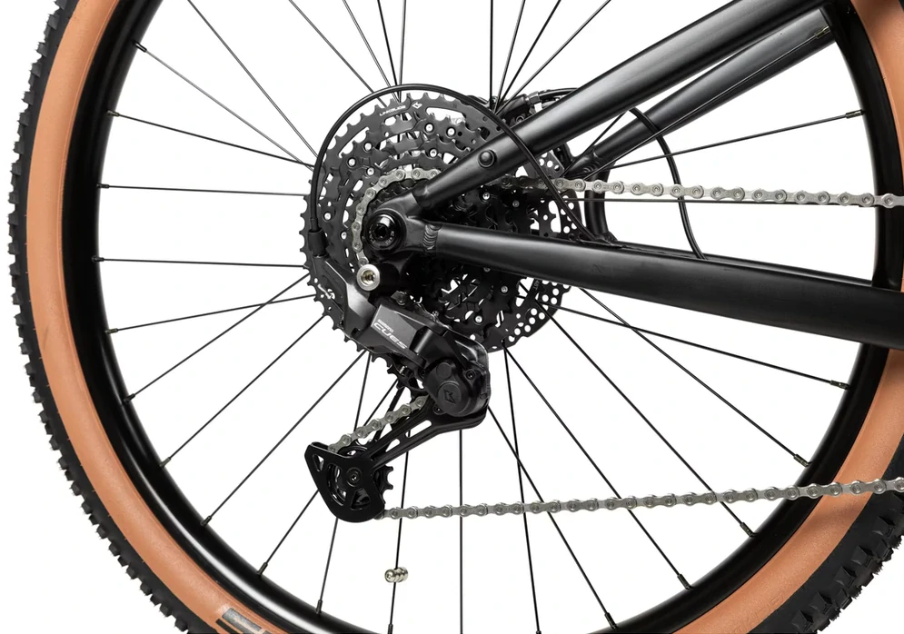 Pells Thorr Panasonic 2 ER, pneu 29", rám L, model 2026, barva Black on black - ZDARMA dopravné, odborná montáž, seřízení, dárkový poukaz na nákup příslušenství!