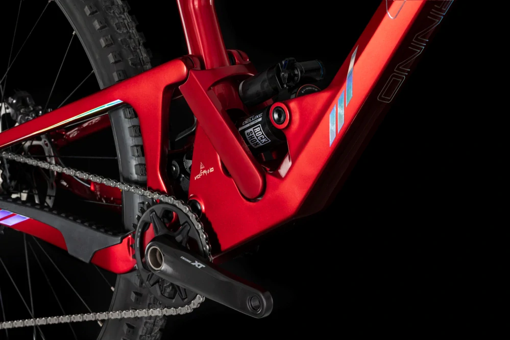 4EVER VOLCANNO VESUV pneu 29", rám 15,75" (S), model 2026, flame red/hologram   - ZDARMA dopravné, odborná montáž, seřízení, dárkový poukaz na nákup příslušenství!