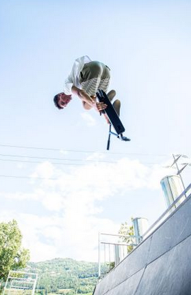 Dětská freestylová koloběžka Micro Ramp Cyan - ZDARMA dopravné!