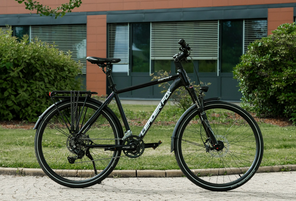 Leader Fox ESPIRIT pánské, rám 19" (L), model 2025-1, black/silver - ZDARMA dopravné, odborná montáž, seřízení!